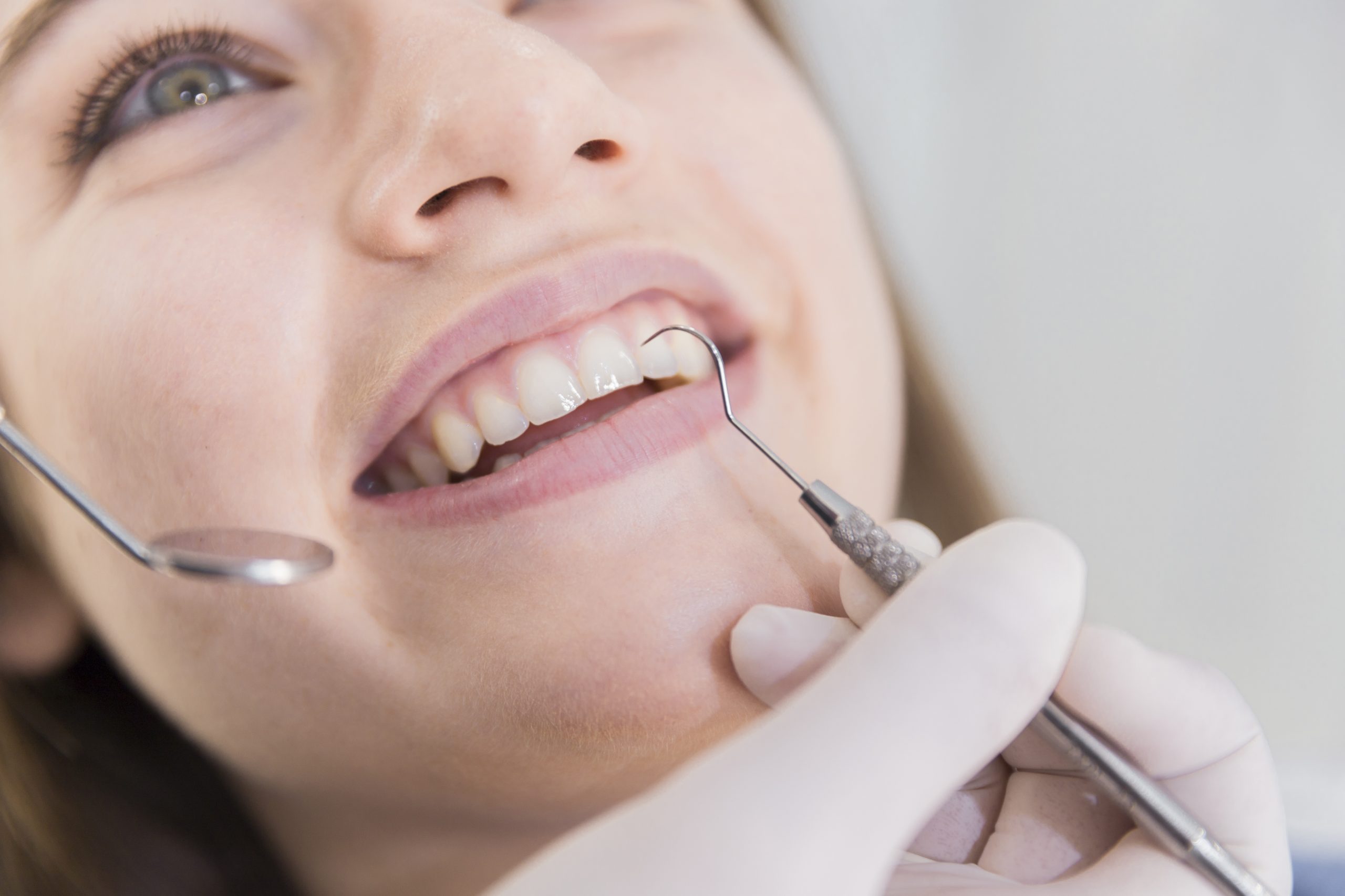 importancia de la revisión dental anual